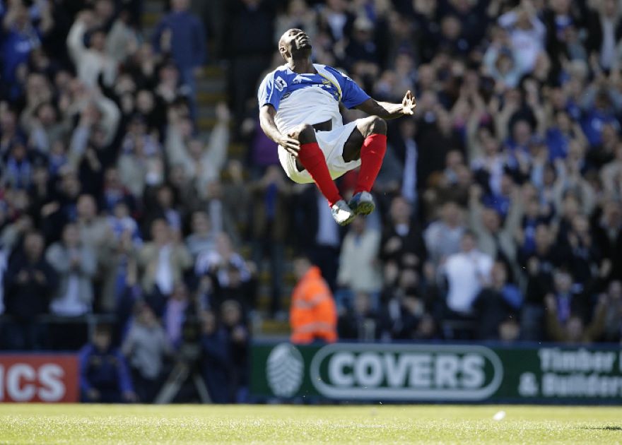 Lomana-LuaLua-Portsmouth-1_1.jpg